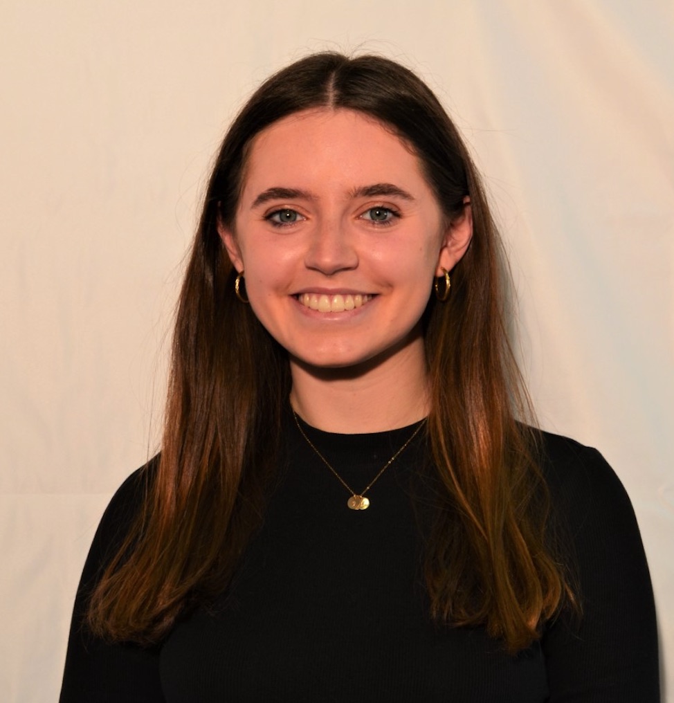 Julia Eisen headshot